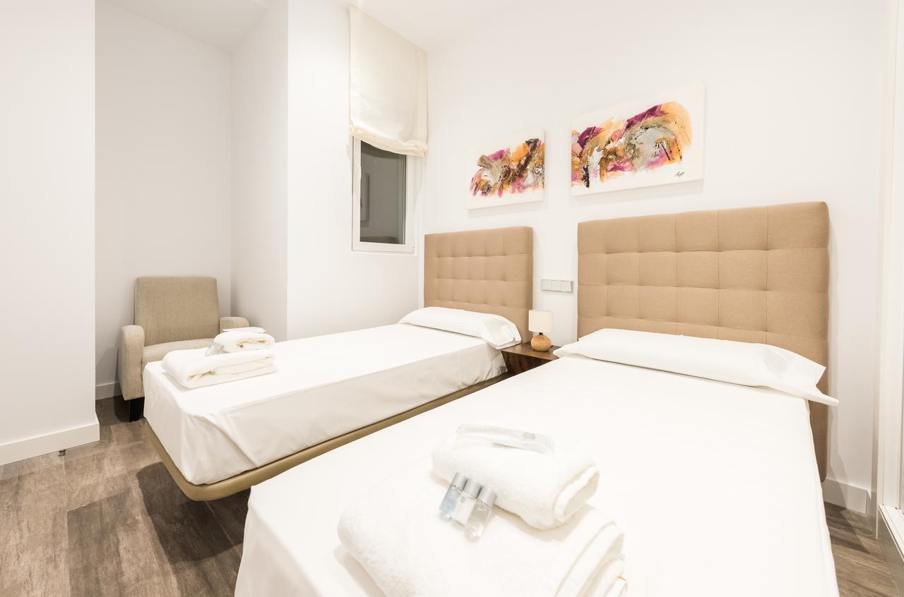 Puerta Del Sol City Center Madrid Exterior photo